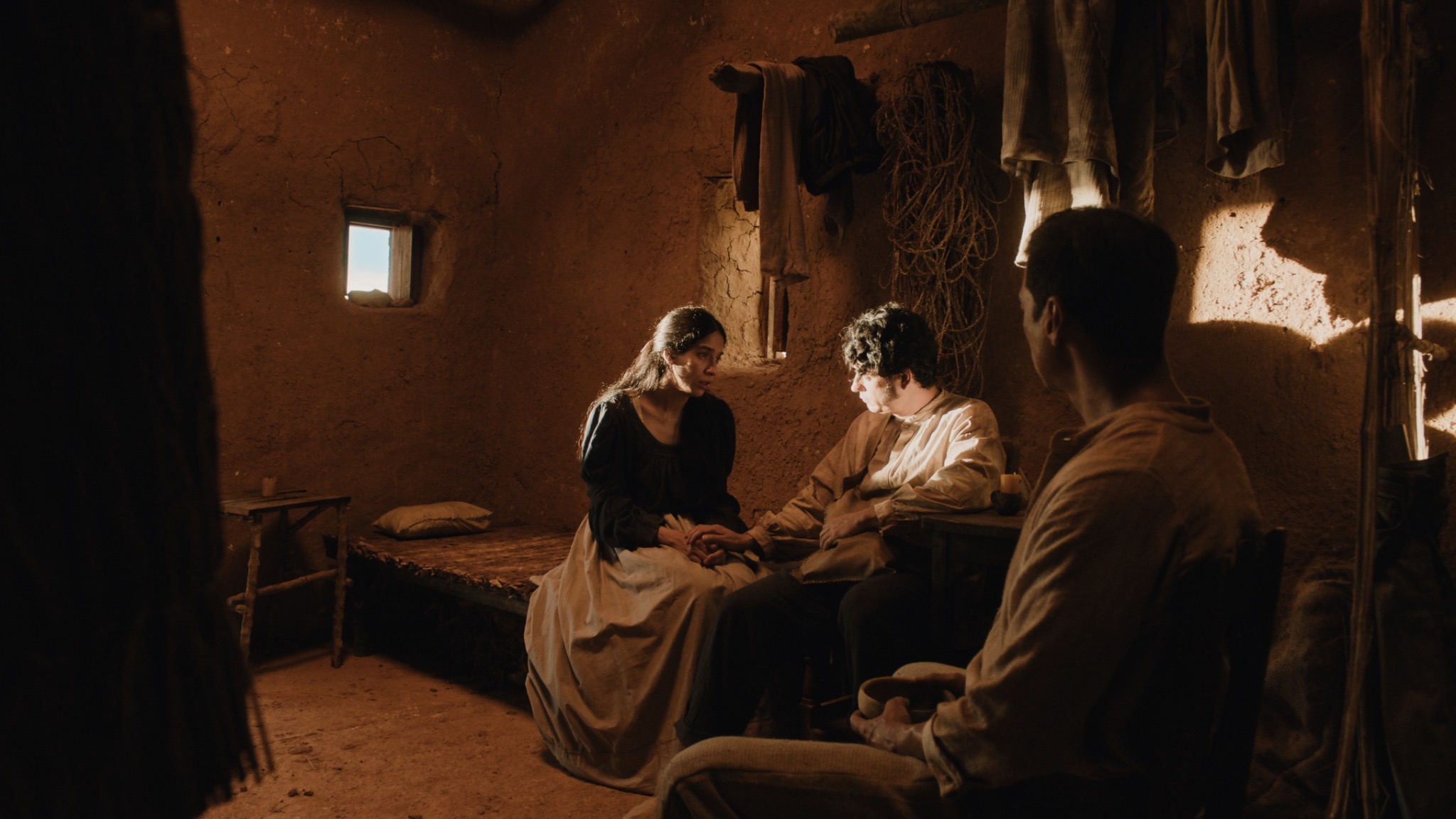 Ni un paso atrás cinematography still 7